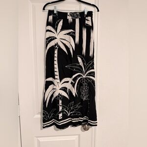 Lulumari Monochrome Patterned Skirt